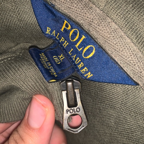 Army Green Cropped Polo Hoodie🧚🏽 - Picture 4 of 4